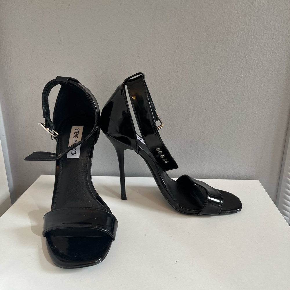 Steve Madden - Beginning Black Patent Stiletto Buckle Heels - 7M